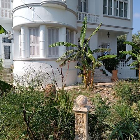 Tower Traditional Pool Villa Kremasti  Bagian luar foto
