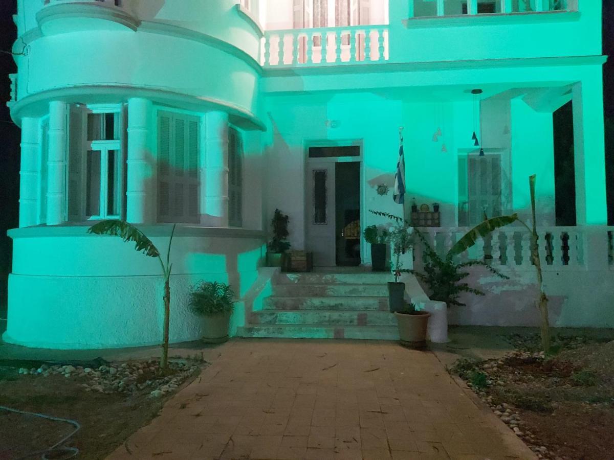 Tower Traditional Pool Villa Kremasti  Bagian luar foto